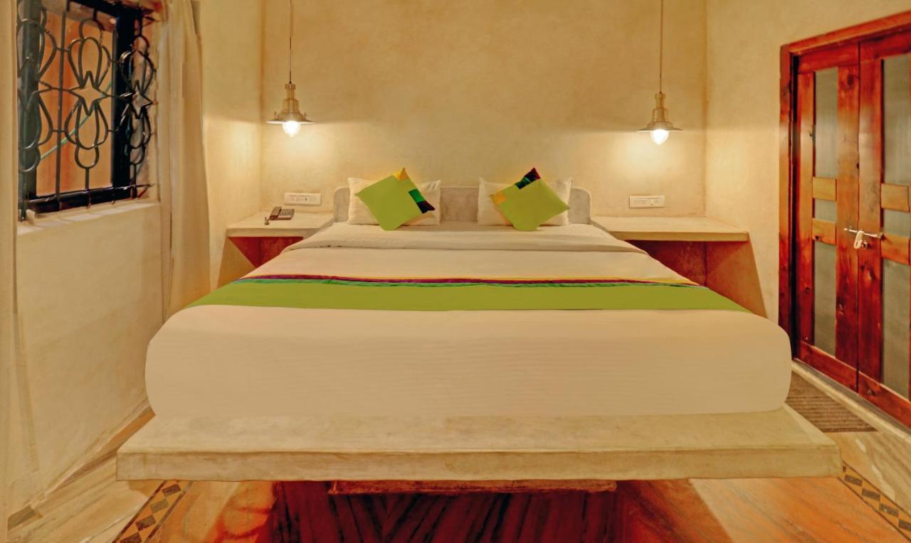 Treebo Morjim Banyan Resort Экстерьер фото