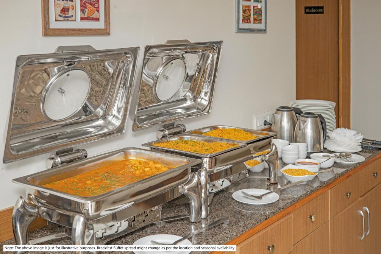 Treebo Morjim Banyan Resort Экстерьер фото